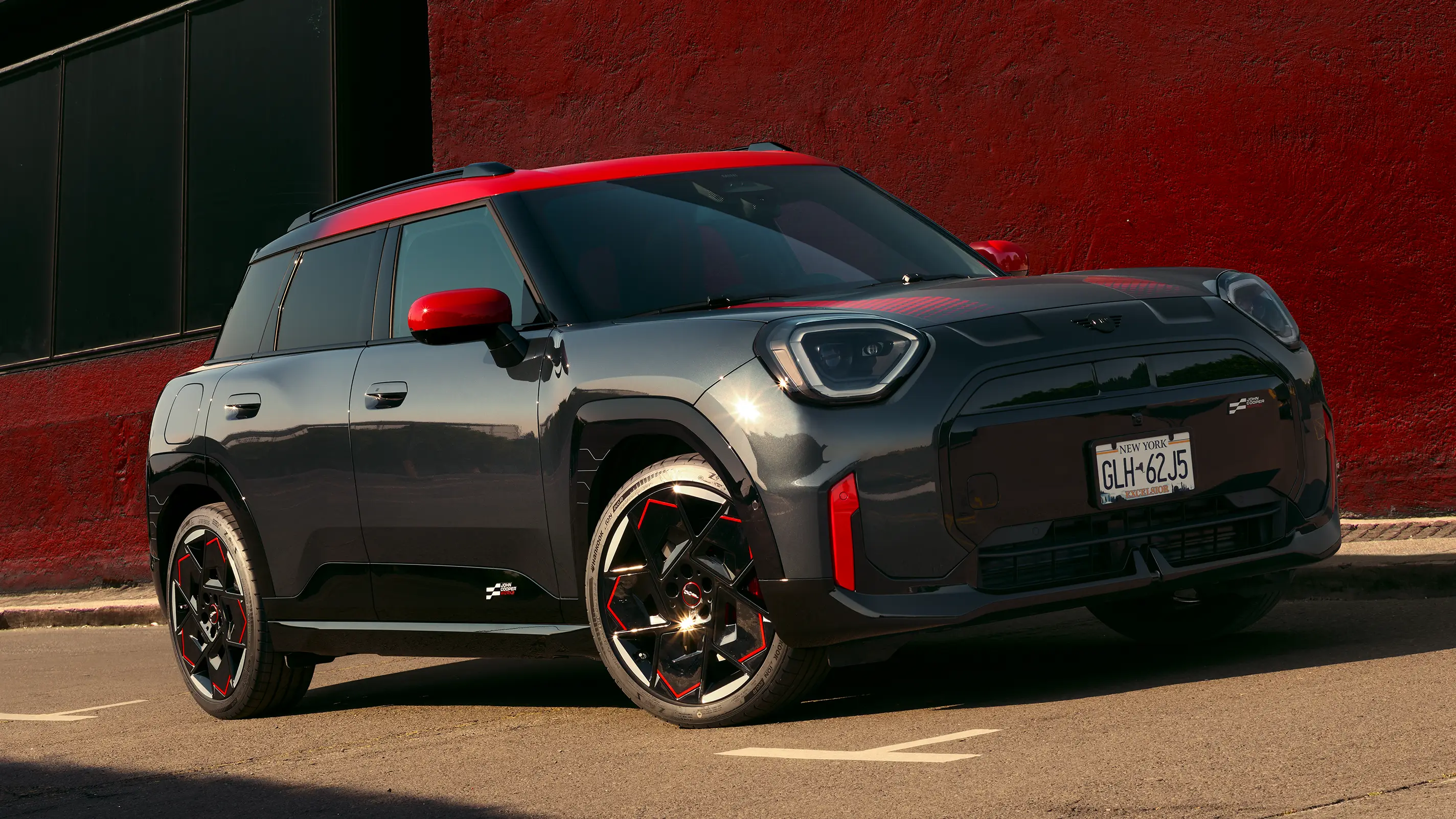 MINI John Cooper Works - J05 JCW Vista lateral