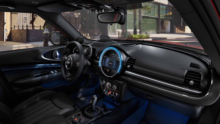 MINI Clubman – interior – iluminación ambiental