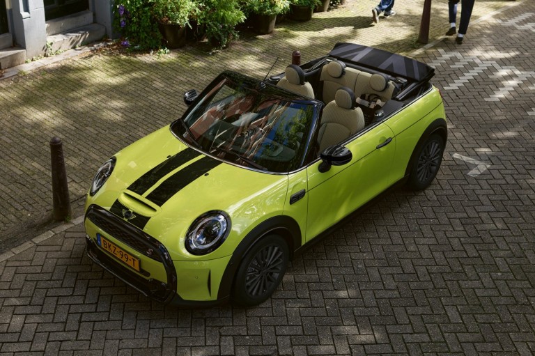 MINI Cabrio – vista lateral – personalizado