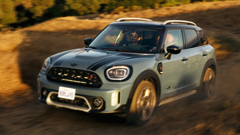 MINI Countryman – vista lateral, verde y negro – comparativa de modelos 